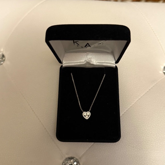 14K White Gold Diamond Necklace - Picture 2 of 5